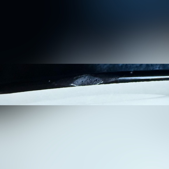 Rare Seletti Enamel ToiletPaper Plate with Finger Design - Picture 6 of 7